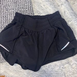 Lululemon hotty hot shorts